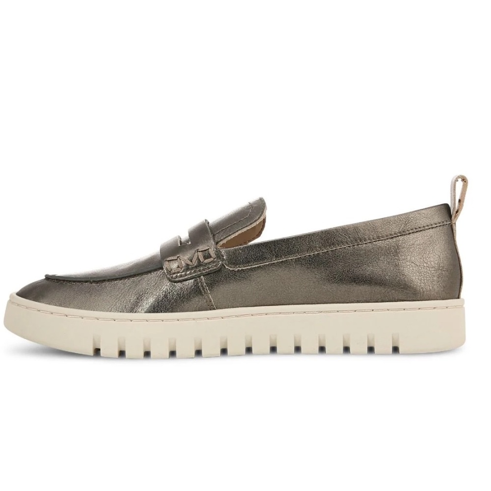 Vionic Gunmetal Uptown Loafers BRAND NEW Sz 9